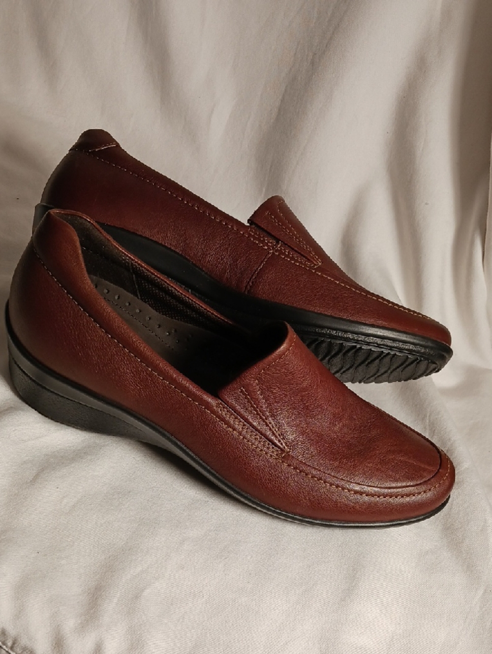 ECCO Women's Wedge Loafers NWOT